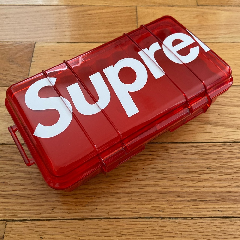 Supreme Pelican 1069 Case